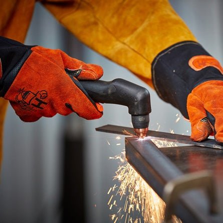 Hobart 500575 Miller AirForce 27i Plasma Cutter 120/240V 1PH W/ XT30R Torch - Atlas Welding Supply